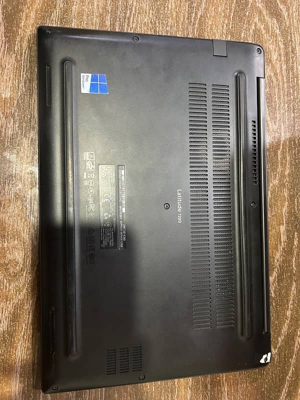 Dell Latitude 7280 4