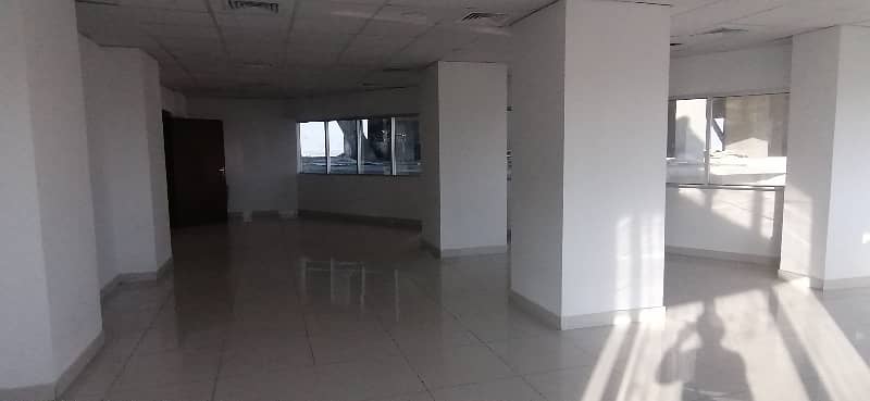 Fair-Priced 1825 Sqft Office Available for rent In World Trade Center 7