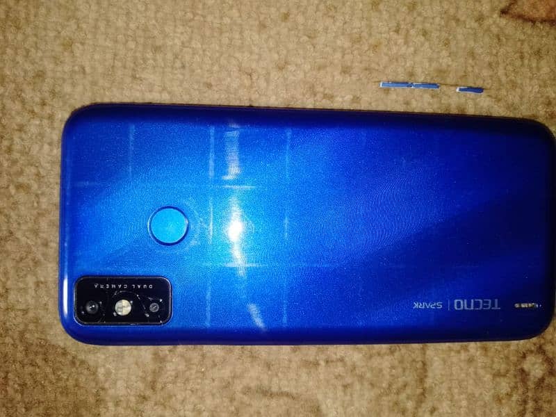 Tecno spark 6 all ok glass crack only mobile 1