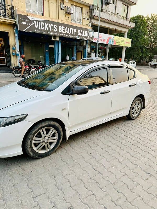 Honda City 1.3 IVTEC Manual 2014 4