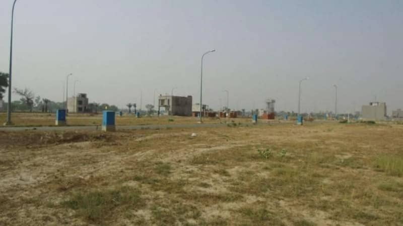 1 kanal residential plot PHASE 9 PRISIM H BLOCK 1