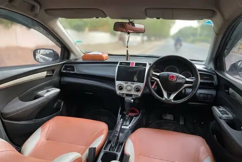 Honda City IVTEC 2010 Lahore Registered 13