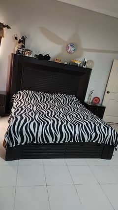 King Size solid wooden bed