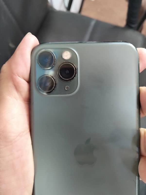 iphone 11 pro  256 gb 0