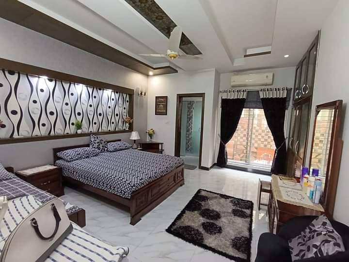 Upper Portion Of 10 Marla Furnished For Rent In Rafi Block Sector E Bahria Town 4