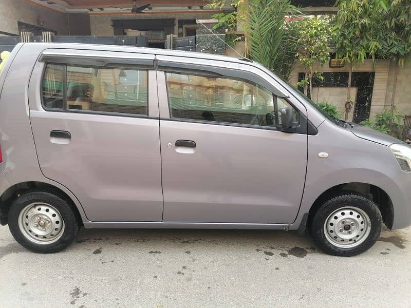 Suzuki Wagon R 2022 4