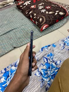 Infinix Note 30 16/256 with box exchange possible