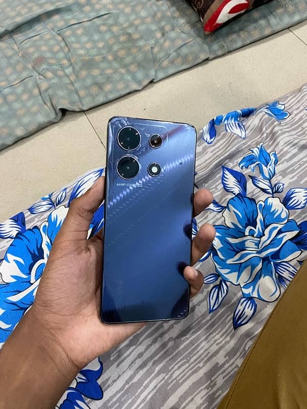 Infinix Note 30 16/256 with box exchange possible 1