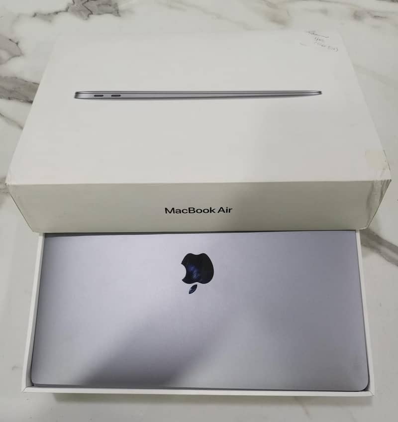 MacBook Air M1 13inch 8gb 256gb space grey 0