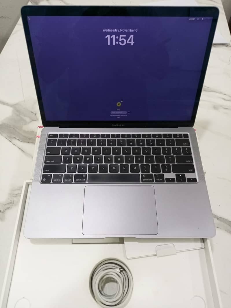 MacBook Air M1 13inch 8gb 256gb space grey 2