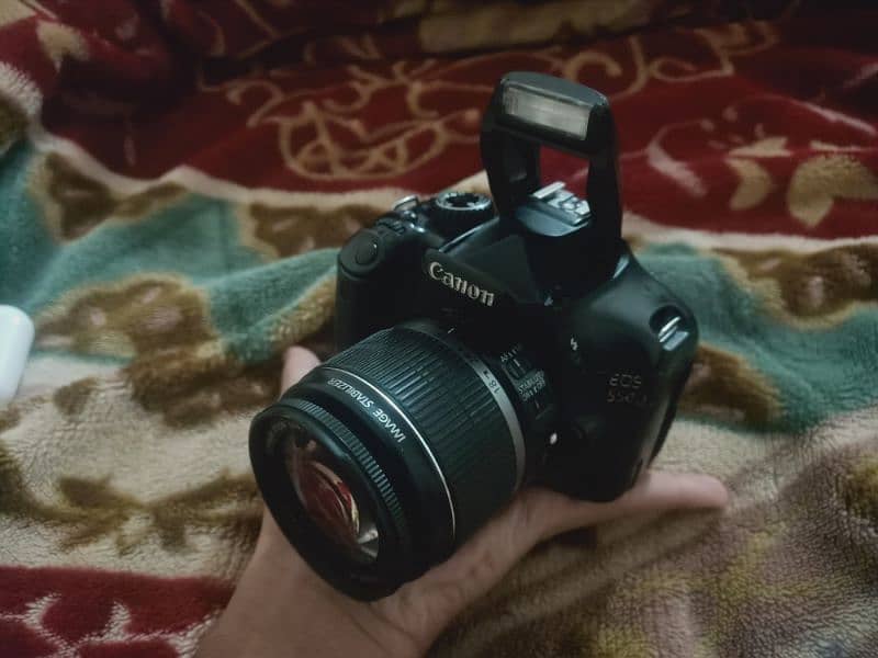 Canon 550d with 18-55 lense 3