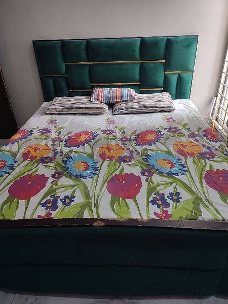 king size double bed 6