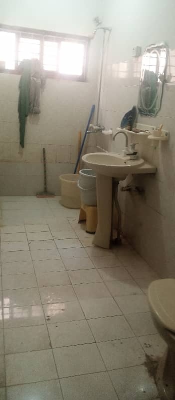 I. 8 Room With DD Available For Rent Family And Working Leades 15