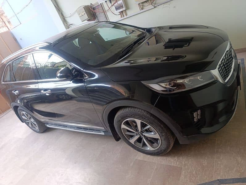 KIA Sorento 2022 G grade 8