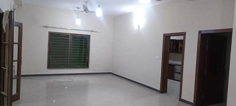 10 Marla Full House Available For Rent In Zaraj Housing Scheme Islamabad 3