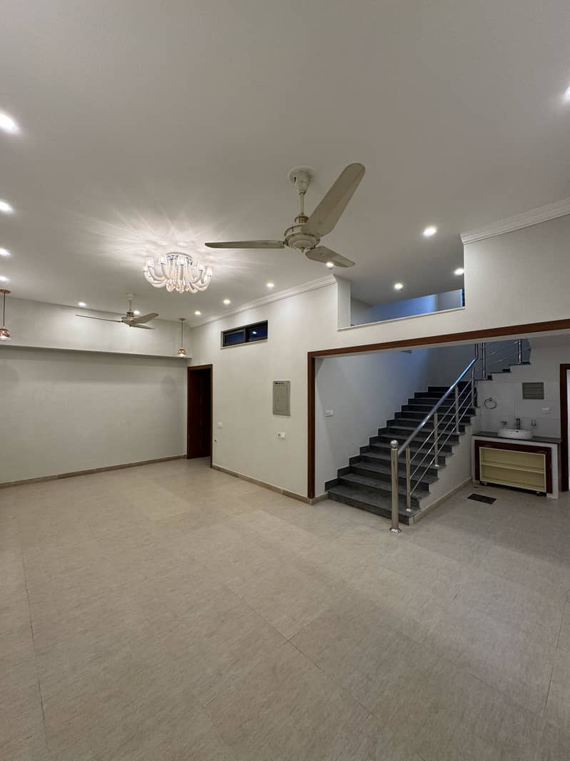 UPPER PORTION AVAILABLE FOR RENT 5