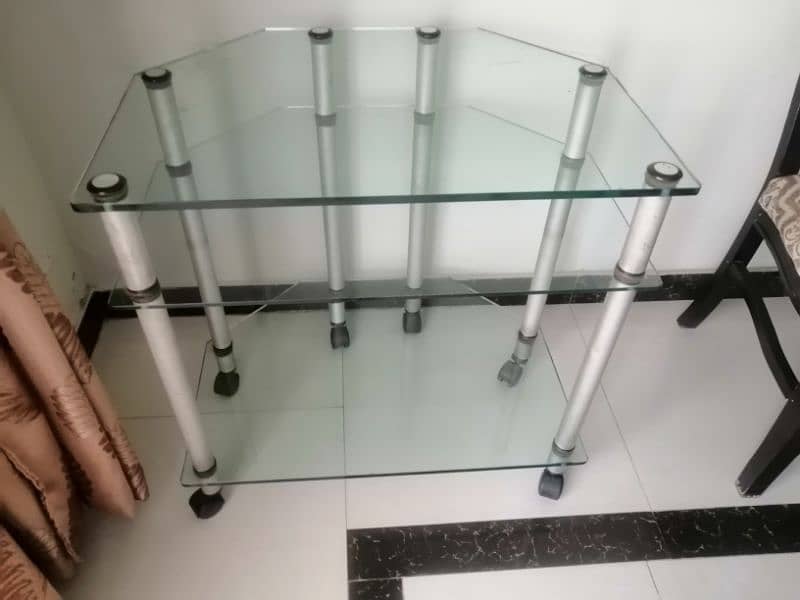 glass TV trolley 1