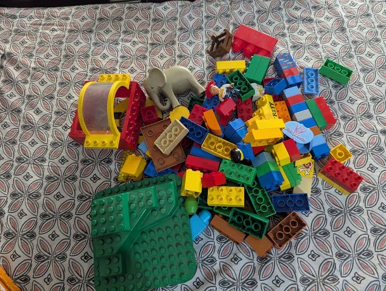 Lego Duplo Animals  blocks Genuine 8