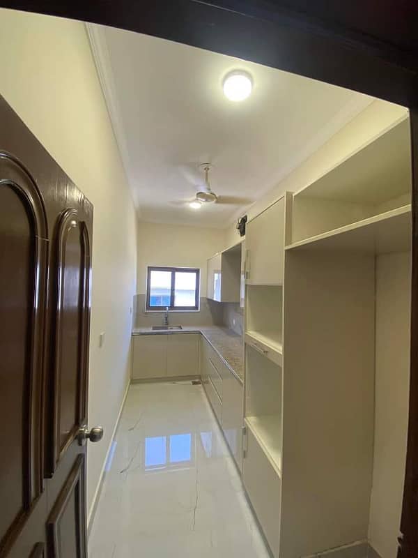 F-10/4 what A Upper Portion 4Bedroom Size 1/Kanal For Rent 6