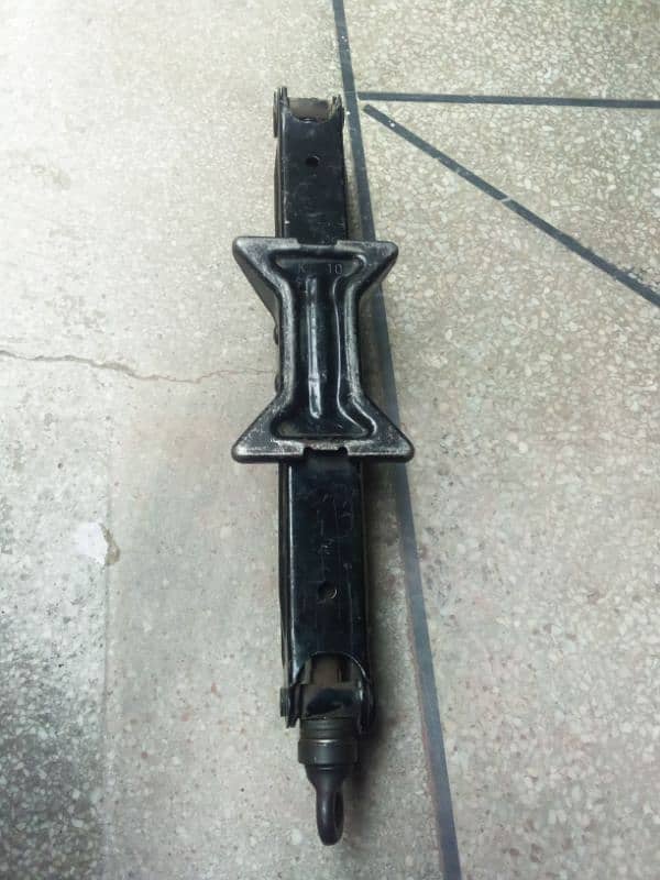 car jack is heavy condition 2