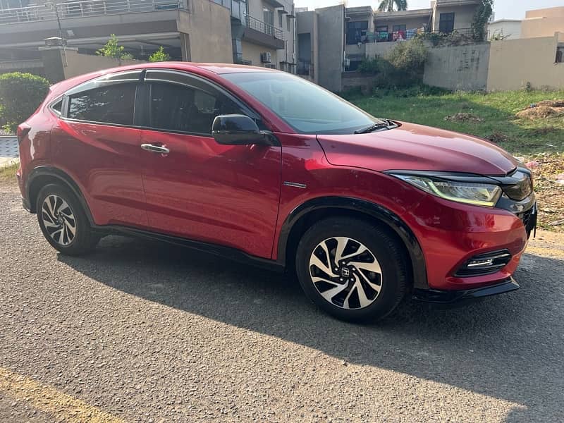 Honda Vezel 2017 1