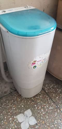 Haier Spin dryer / Washing machine