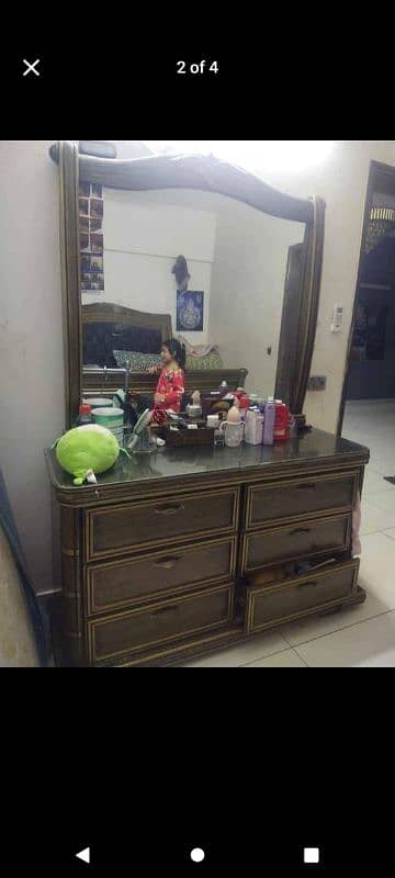 dressing table 1