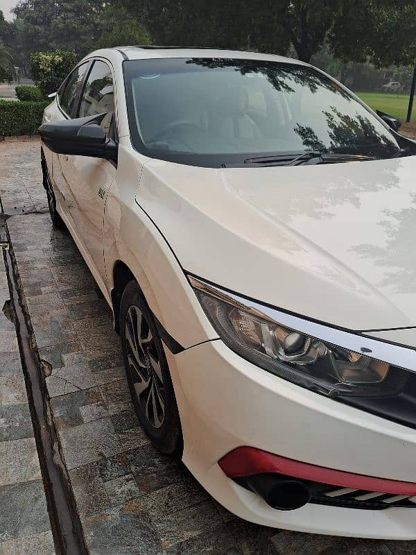 Honda Civic Oriel 2018 3