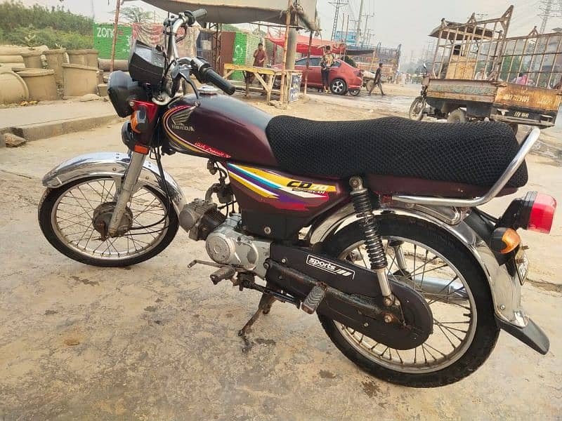 Honda cd 70 14/15 model bohat pyari bike total original 03217699114 1