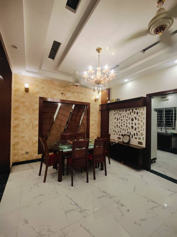 Luxury Furnished Lower Portion Available For Rent In Bahria Town Lahore 9