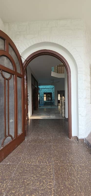 House For Rent 1 Kanal In The Heart Location Of Phase 2 0