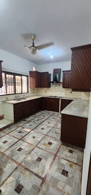 House For Rent 1 Kanal In The Heart Location Of Phase 2 27