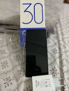 Tecno Camon 30