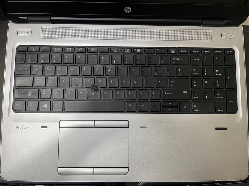 Hp Probook 650 G2 with AMD Graphics 1