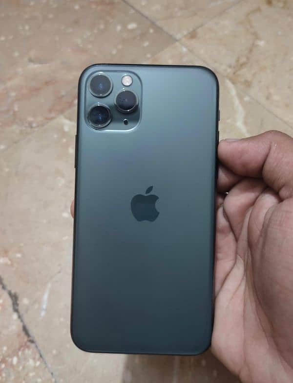 iPhone 11 pro max 256gb 4