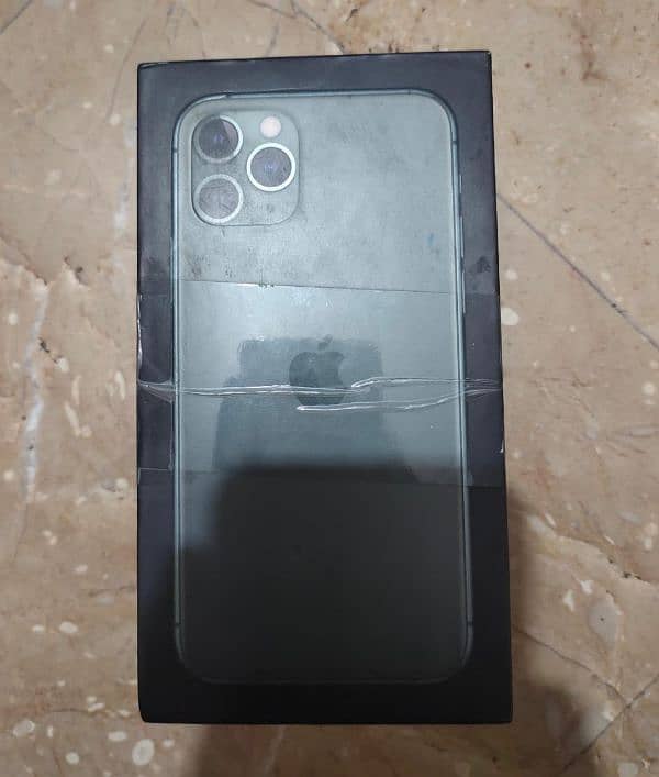 iPhone 11 pro max 256gb 8