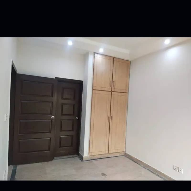 3.5 Marla House For Sale In Paragon City 6