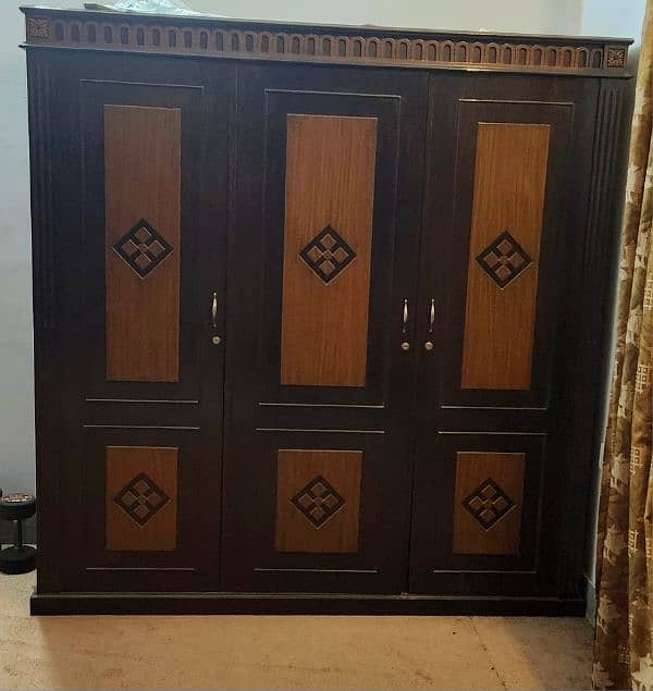 wooden 3 doors huge wardrobe 2