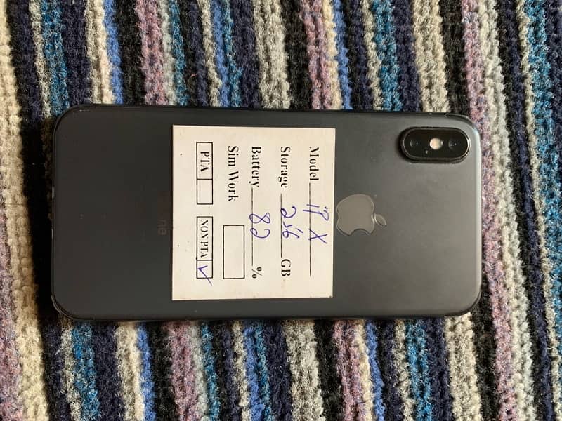 IPHONE X 256GB NON PTA GOOD CONDITION JENUAN WATER PROOF 2