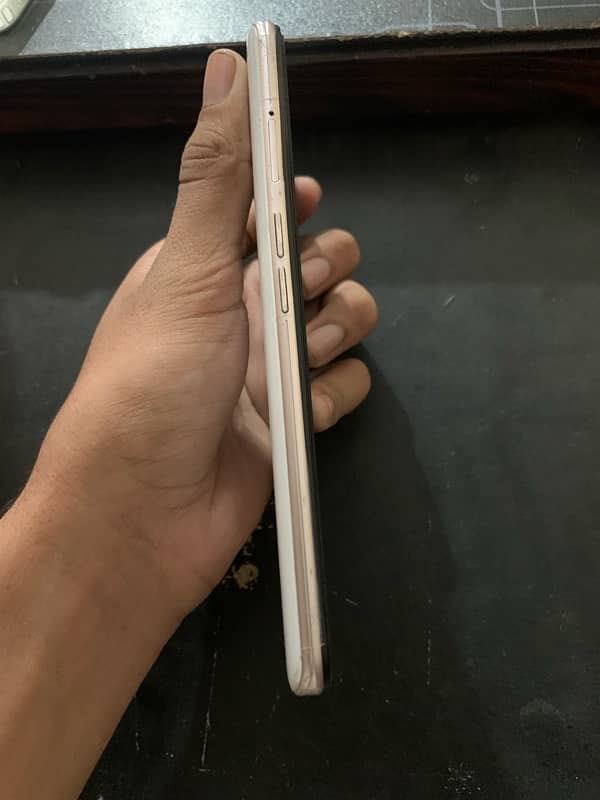 oppo a 5 2020 white  clour 4 gb 128 gb 3