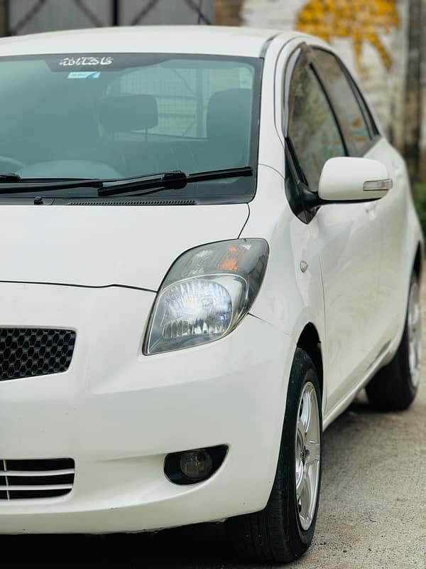 Toyota Vitz 2005 4