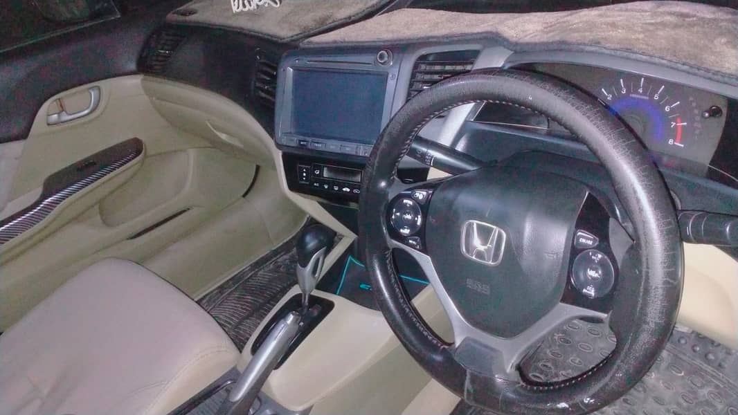 Honda Civic triborn full option 1