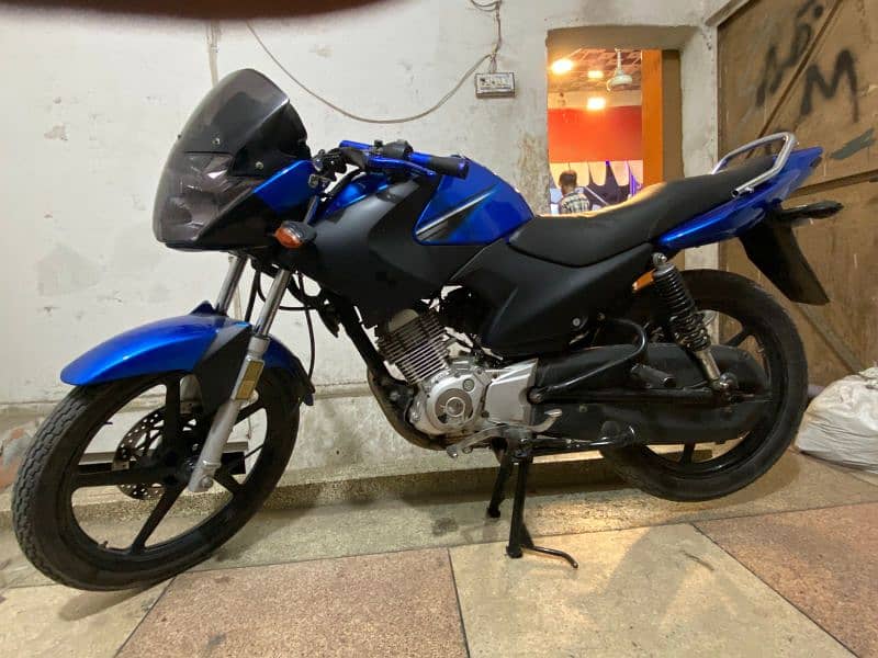 ybr 125 blue color 10/10 condition 3