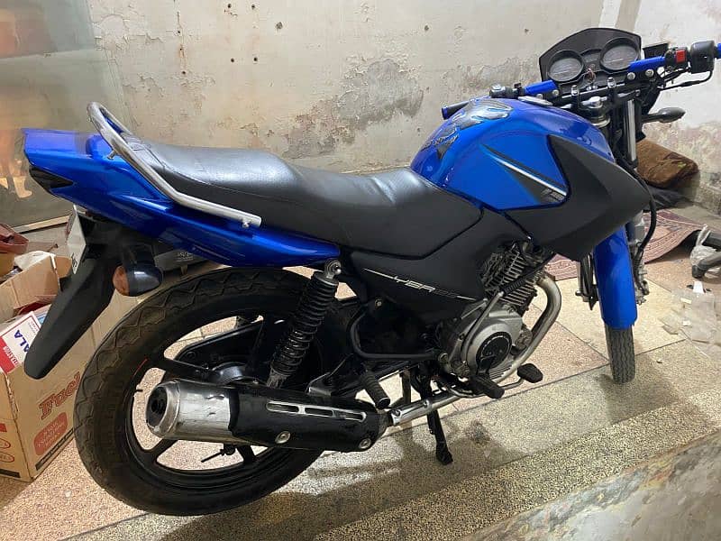 ybr 125 blue color 10/10 condition 5