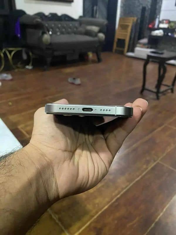 iphone 15 pro Max PTA Approved 3