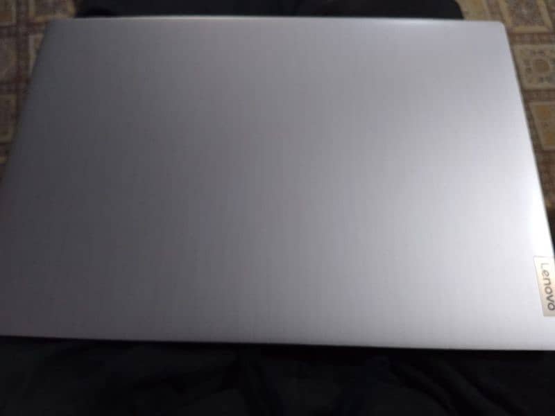 Lenovo IdeaPad 3