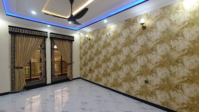 10 Marla House Is Available For Sale In Bismillah Housing Scheme 24