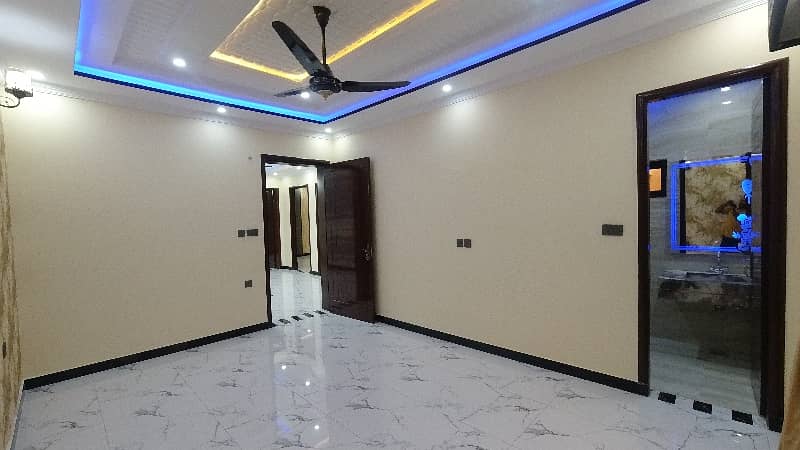 10 Marla House Is Available For Sale In Bismillah Housing Scheme 25