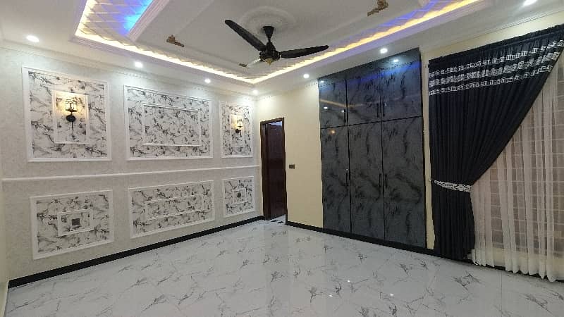 10 Marla House Is Available For Sale In Bismillah Housing Scheme 35