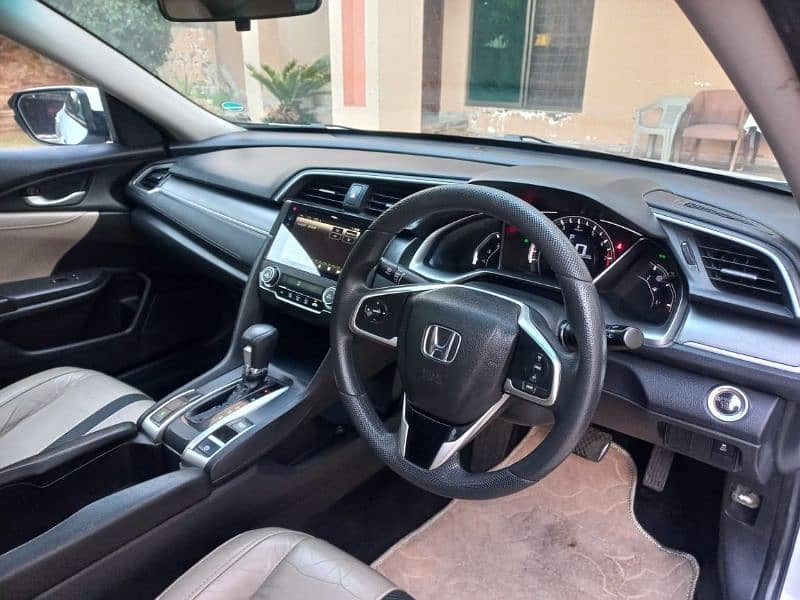 Honda Civic VTi Oriel Prosmatec 2018 12